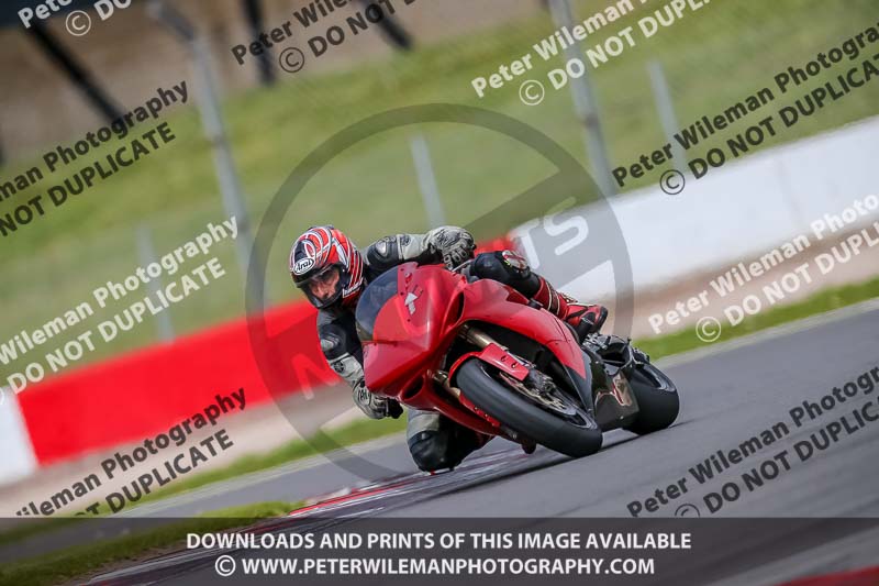 PJ Motorsport Photography;donington no limits trackday;donington park photographs;donington trackday photographs;no limits trackdays;peter wileman photography;trackday digital images;trackday photos